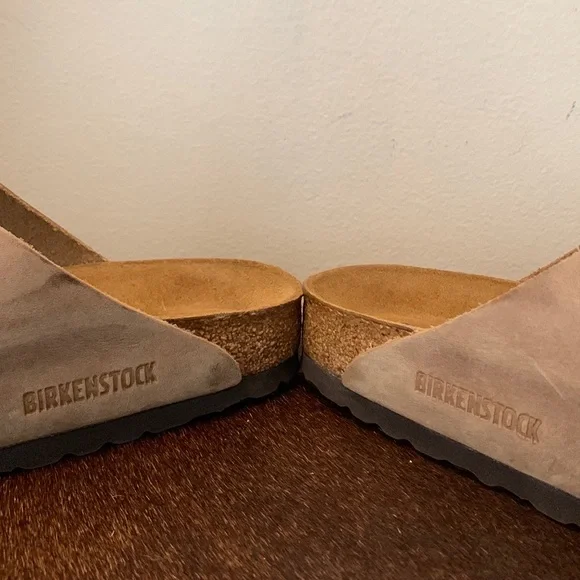 BIRKENSTOCK Near-New Arizona Oiled Leather Tan Sandals Size 41 - Picture 6 of 9